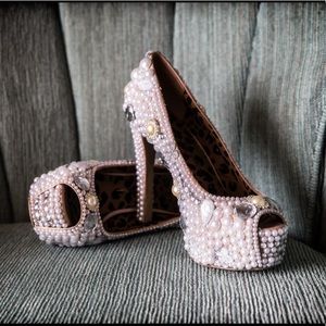 Meet your Posher, Dina